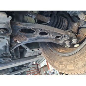 BRAZO SUSPENSION INFERIOR DELANTERO IZQUIERDO 