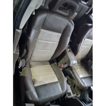 ASIENTO DELANTERO DERECHO 