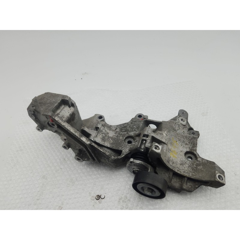 SOPORTE ALTERNADOR 03L903143 