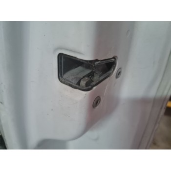 CERRADURA PUERTA DELANTERA DERECHA A6397201035 