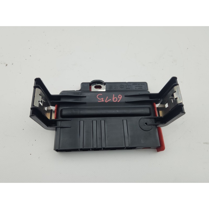 CAJA RELES / FUSIBLES 694291209 
