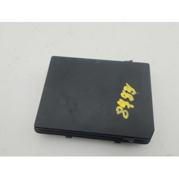 CAJA RELES / FUSIBLES 284B64435R 