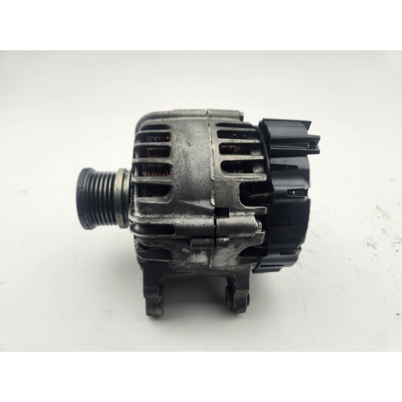 ALTERNADOR 04L903027 