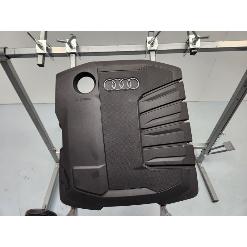 TAPA MOTOR 05L103925D 