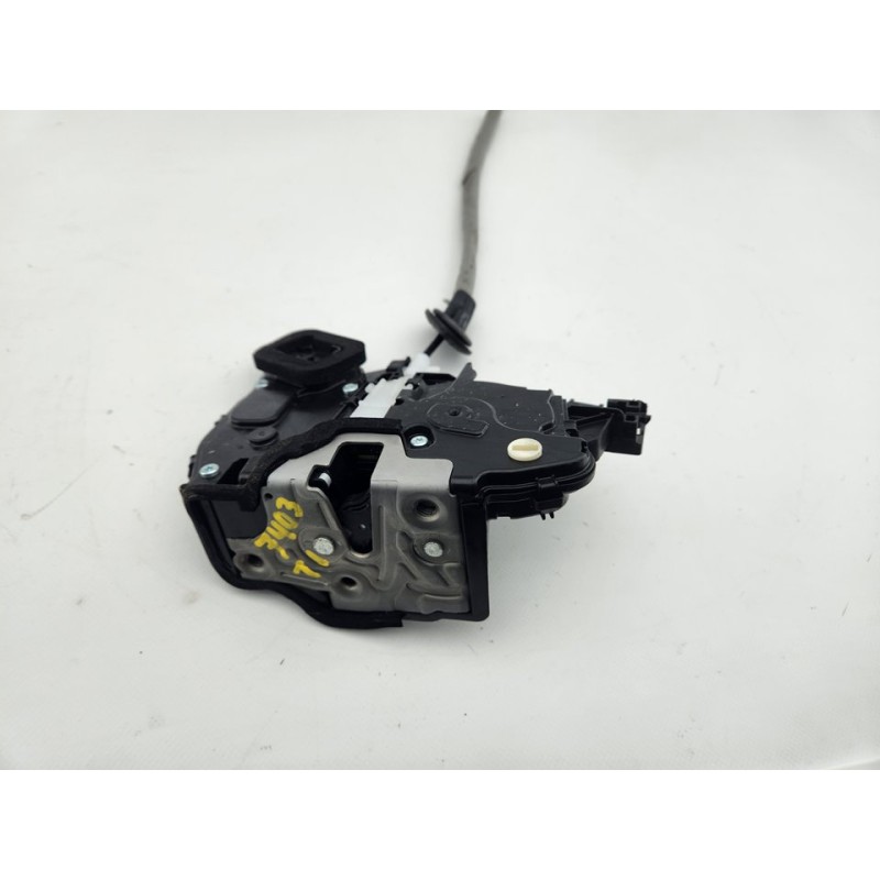 CERRADURA PUERTA TRASERA IZQUIERDA 10A839015B 
