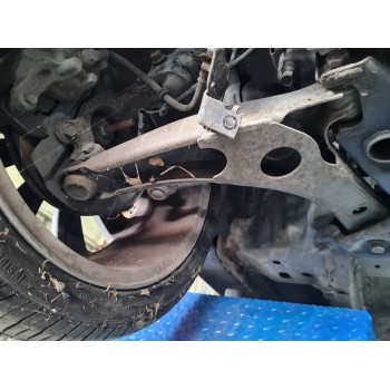 BRAZO SUSPENSION INFERIOR DELANTERO DERECHO 4013A282 