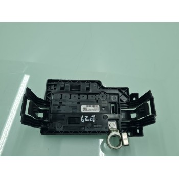 CAJA RELES / FUSIBLES 2Q0937548D 