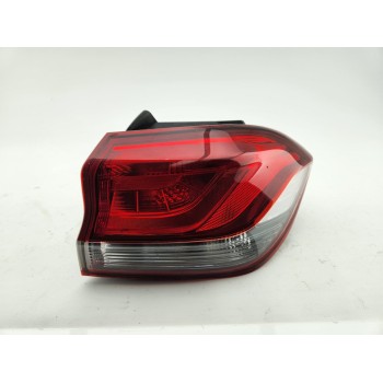 PILOTO TRASERO DERECHO 92402G30 