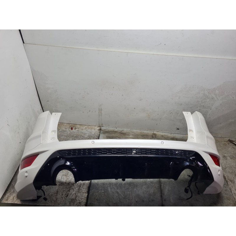 PARAGOLPES TRASERO 