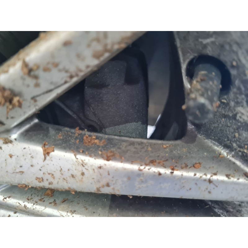 PINZA DE FRENO DELANTERA DERECHA 
