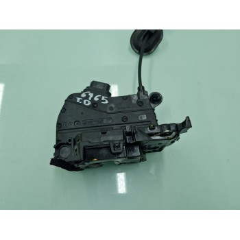 CERRADURA PUERTA TRASERA DERECHA 825002104 
