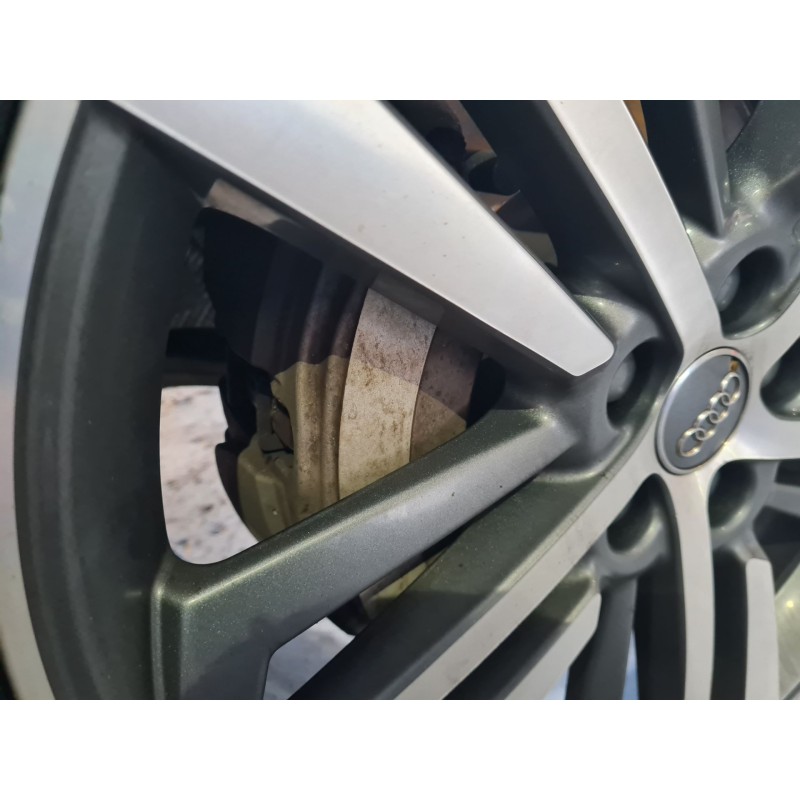 PINZA DE FRENO DELANTERA DERECHA 8W0615108E 