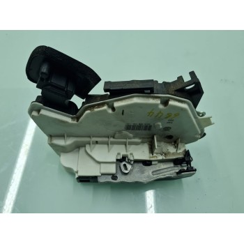CERRADURA PUERTA TRASERA DERECHA 5K4839016Q 