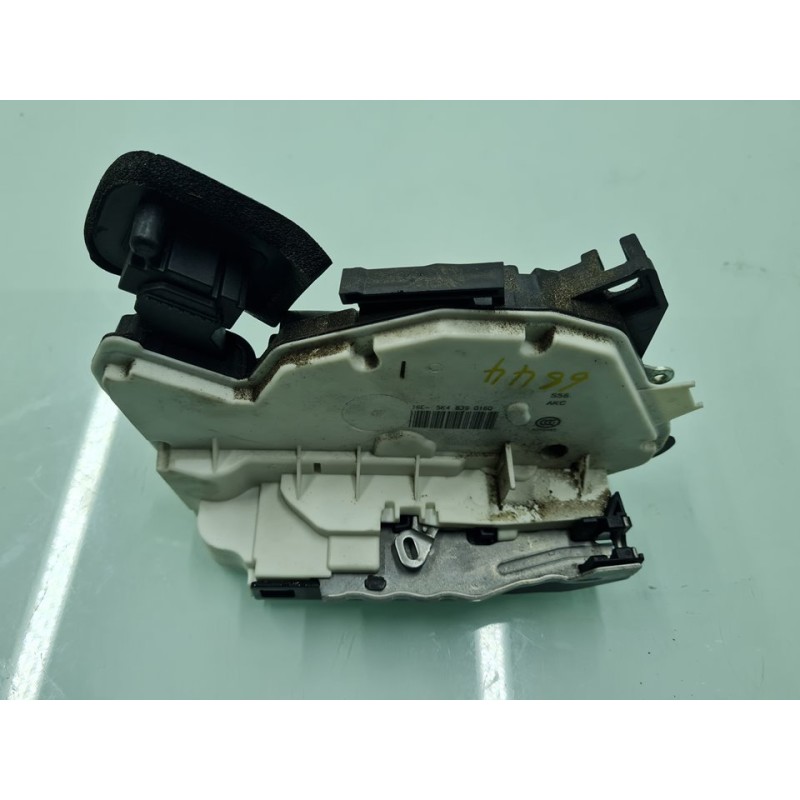 CERRADURA PUERTA TRASERA DERECHA 5K4839016Q 