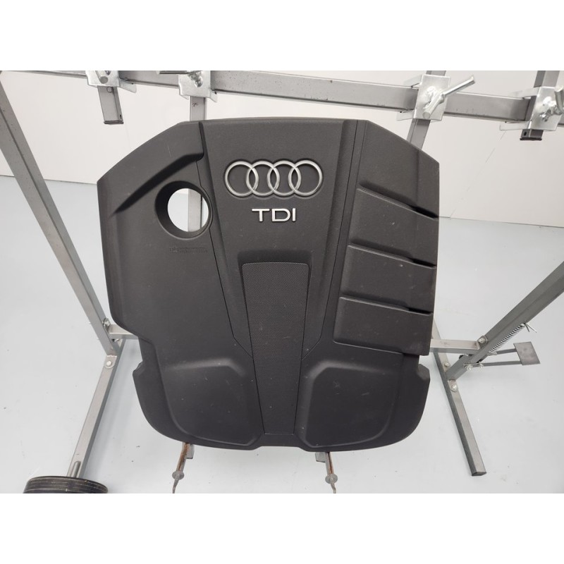 TAPA MOTOR 04L103925P 