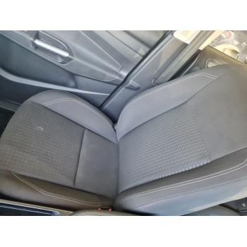 ASIENTO DELANTERO DERECHO 