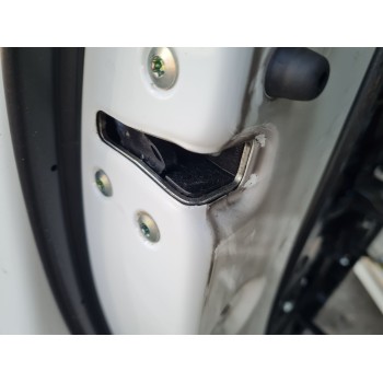 CERRADURA PUERTA DELANTERA IZQUIERDA 