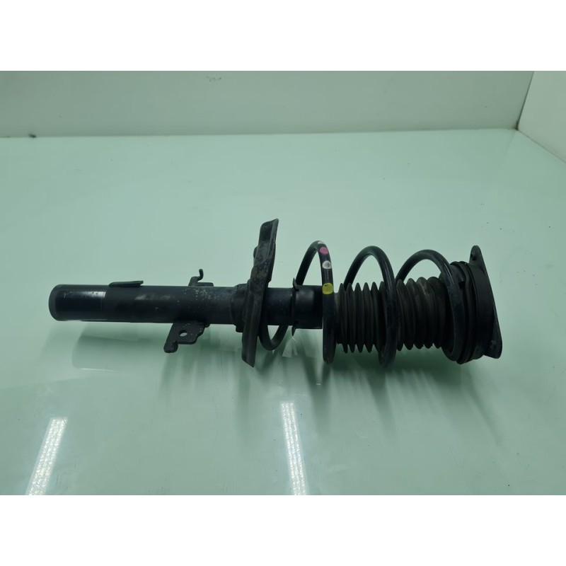 AMORTIGUADOR DELANTERO IZQUIERDO 543025200R 