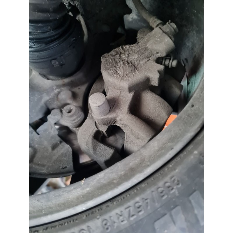 PINZA DE FRENO DELANTERA IZQUIERDA 1651755680 