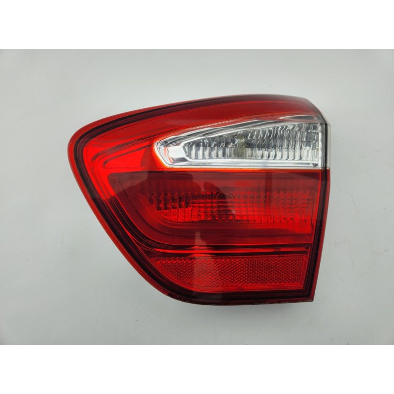 PILOTO TRASERO DERECHO INTERIOR 924041W2 