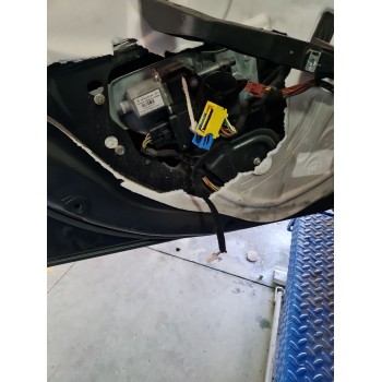 ELEVALUNAS DELANTERO IZQUIERDO 9806086980 / 9221GY 