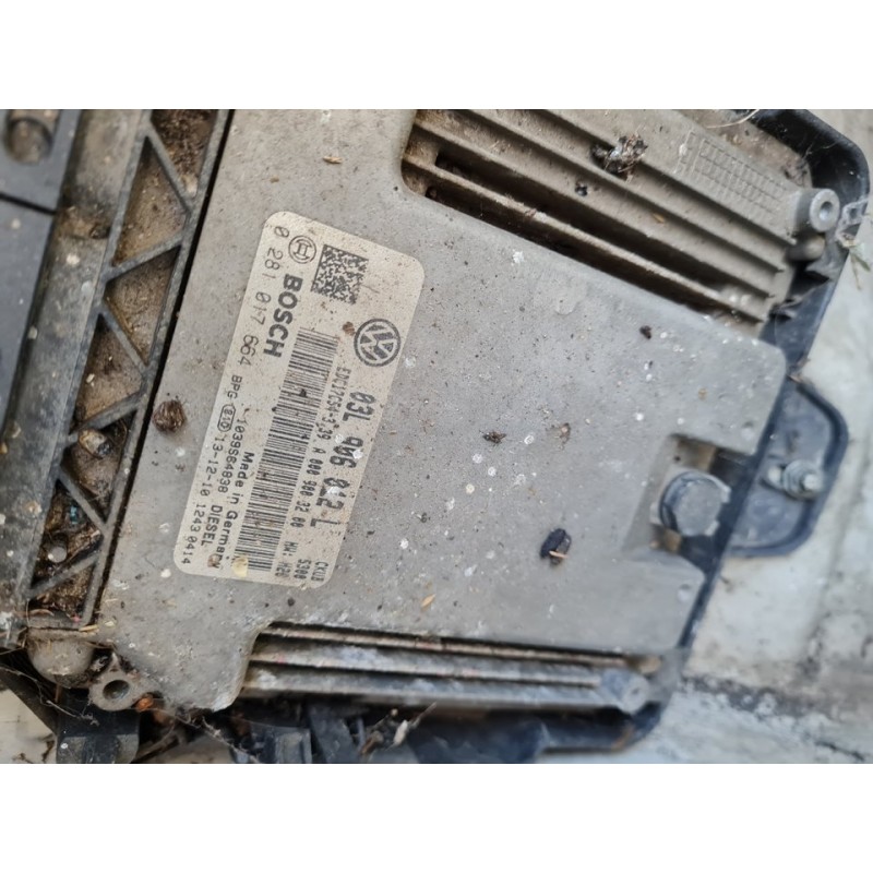 CENTRALITA MOTOR UCE 03L906012L 