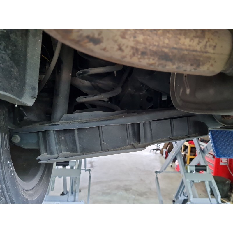 BRAZO SUSPENSION TRASERO IZQUIERDO 32221199 