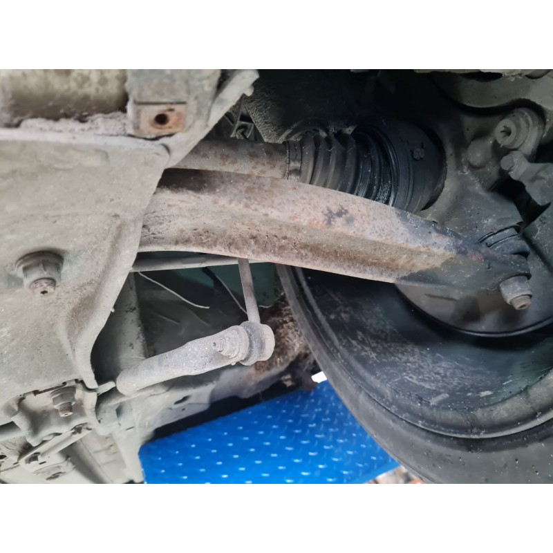 BRAZO SUSPENSION INFERIOR DELANTERO IZQUIERDO 1643188880 