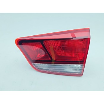 PILOTO TRASERO DERECHO INTERIOR 92404H8000 