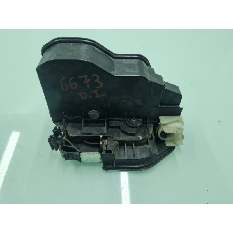 CERRADURA PUERTA DELANTERA IZQUIERDA 7229461 