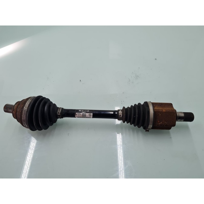 TRANSMISION DELANTERA IZQUIERDA 3Q0407271AH 
