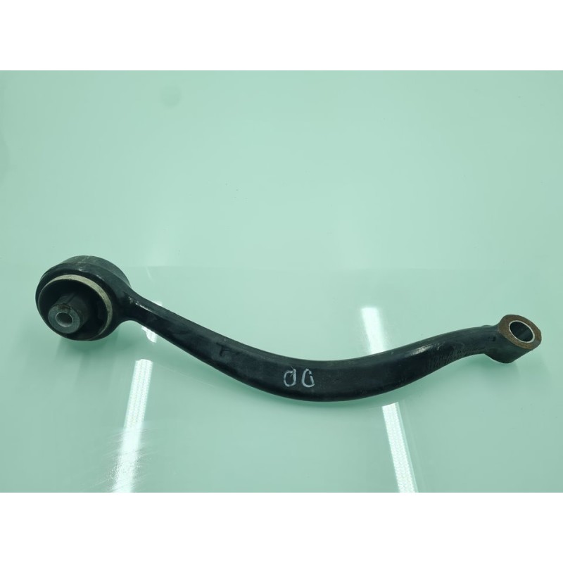 BRAZO SUSPENSION INFERIOR DELANTERO DERECHO 6787674 