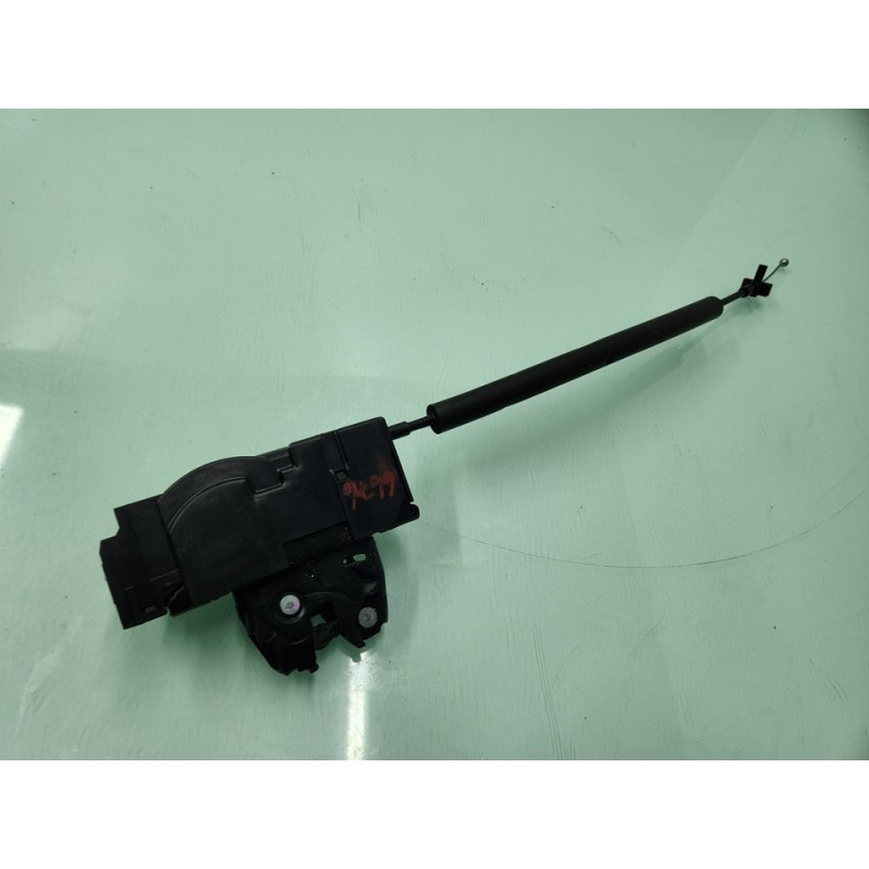 CERRADURA MALETERO / PORTON 9804404180 