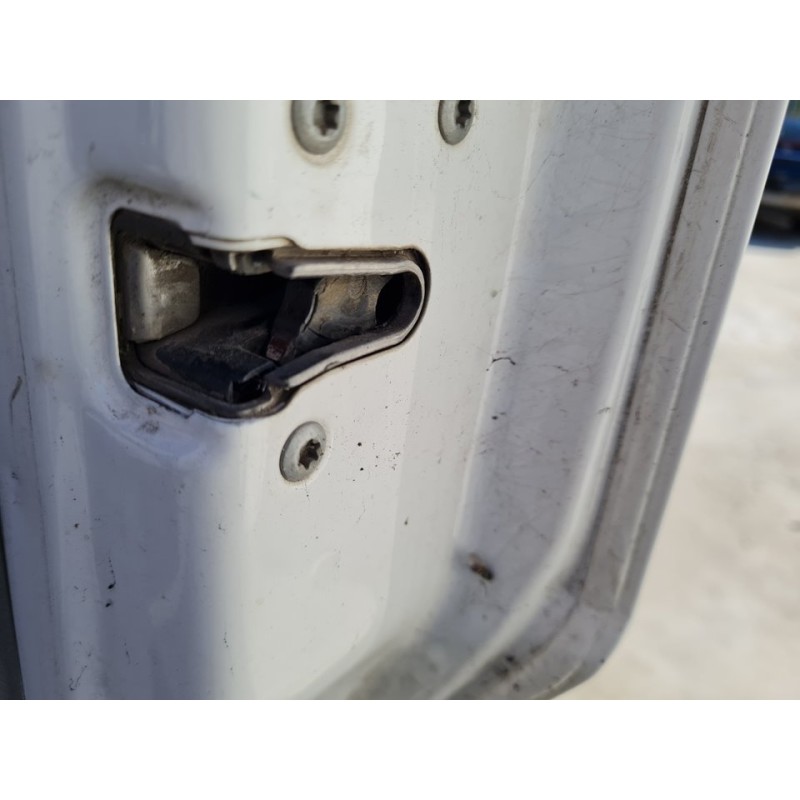 CERRADURA PUERTA DELANTERA DERECHA 