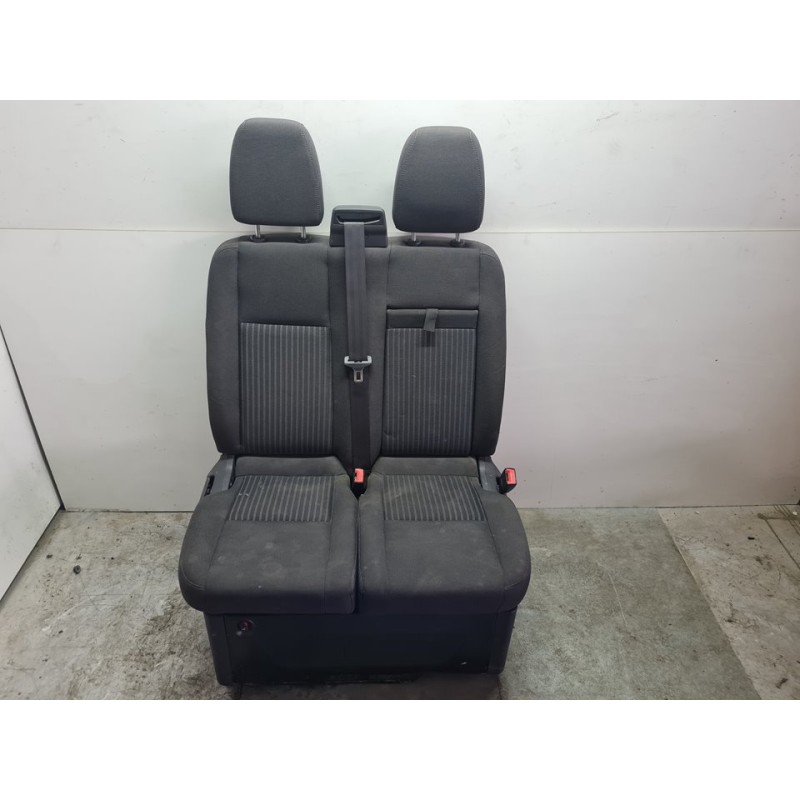 ASIENTO DELANTERO DERECHO 