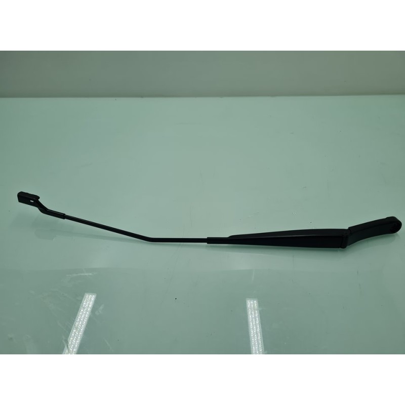 BRAZO LIMPIA DELANTERO DERECHO 576955410B 