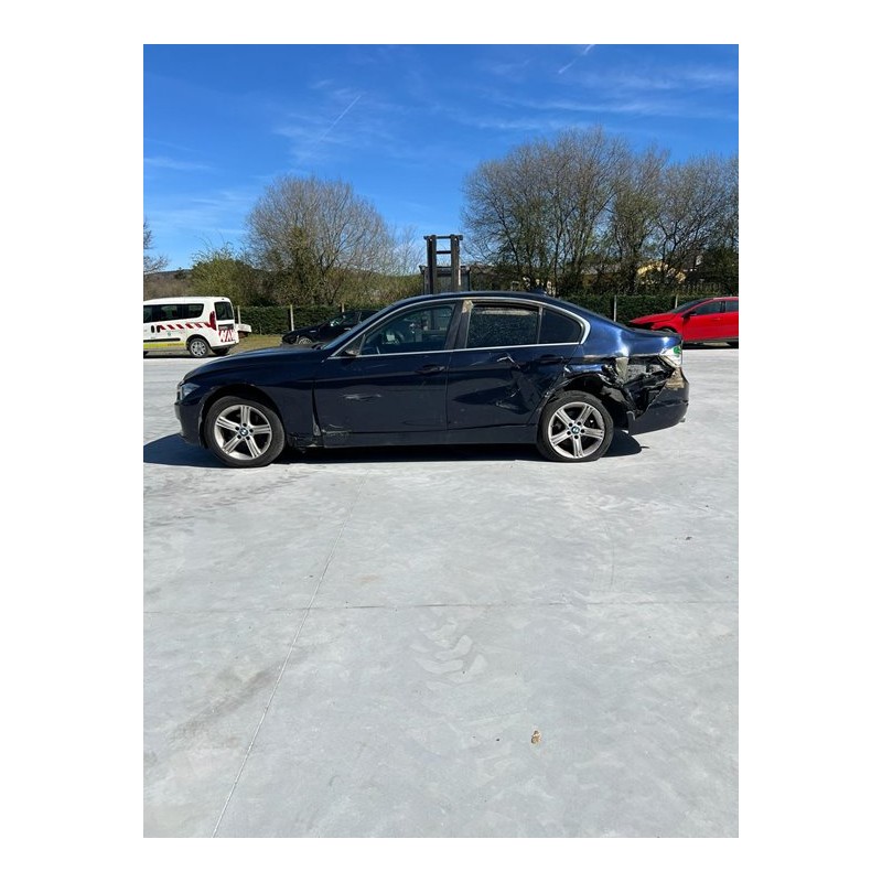 bmw serie 3 lim. (f30) del año 2015