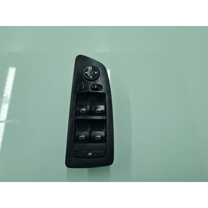 MANDO ELEVALUNAS DELANTERO IZQUIERDO 913207601 