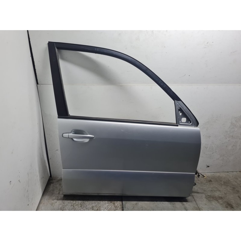 PUERTA DELANTERA DERECHA 