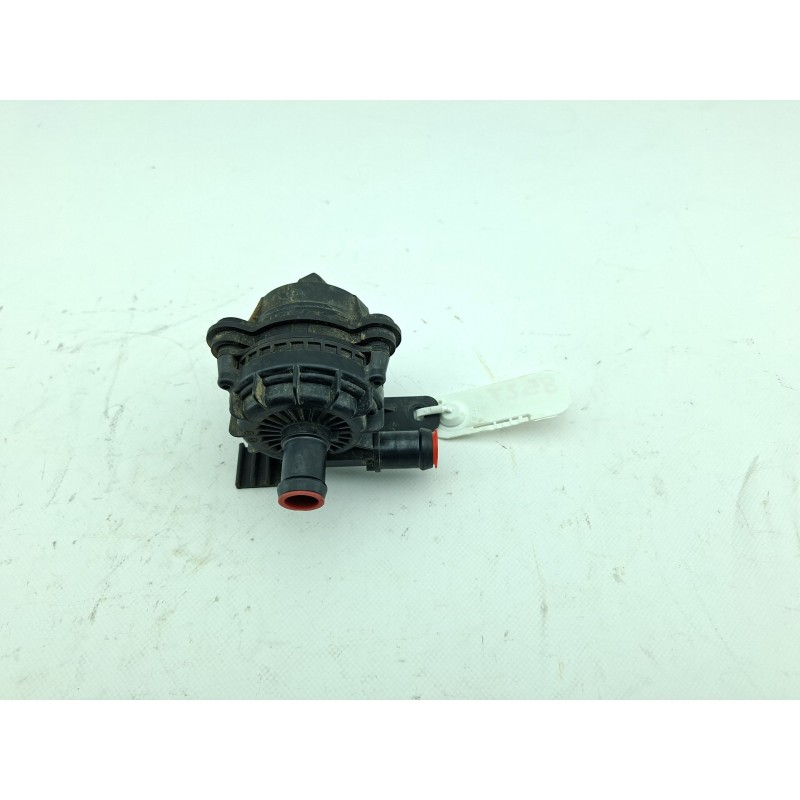 BOMBA AGUA AUXILIAR M8B28K232BA 