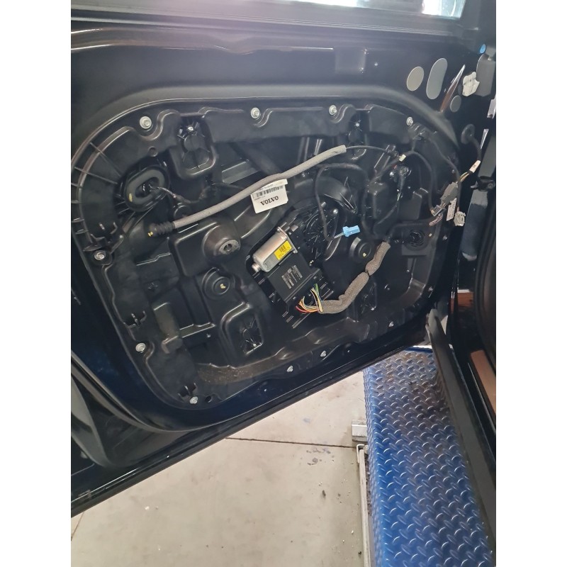 ELEVALUNAS DELANTERO IZQUIERDO 30747091 
