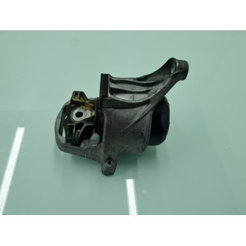 SOPORTE MOTOR IZQUIERDO 8W0199371AT 