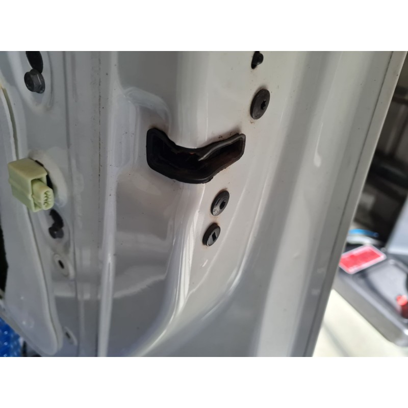 CERRADURA PUERTA DELANTERA DERECHA 9686919180 