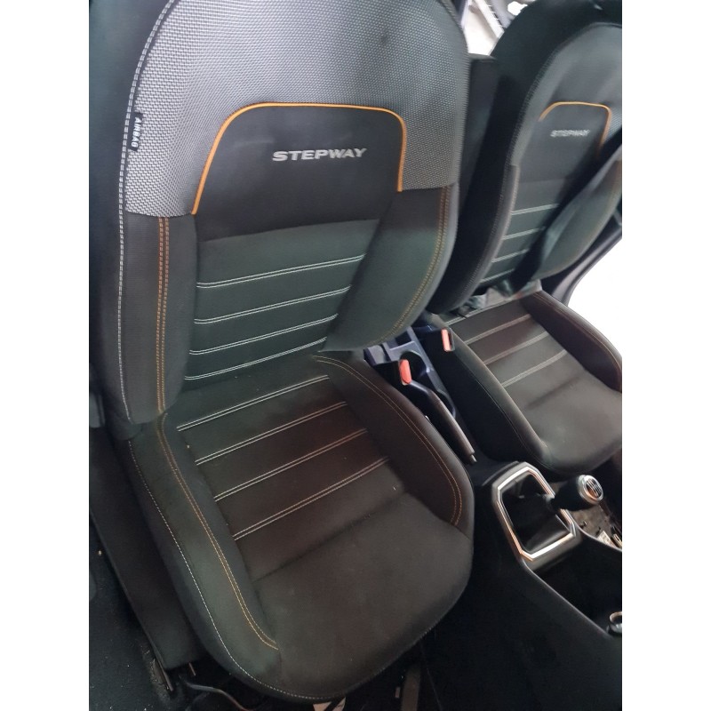 ASIENTO DELANTERO DERECHO 