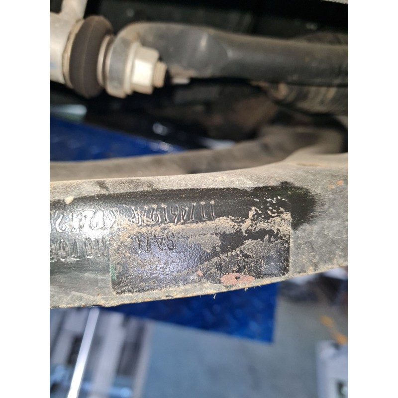 BRAZO SUSPENSION INFERIOR DELANTERO DERECHO 
