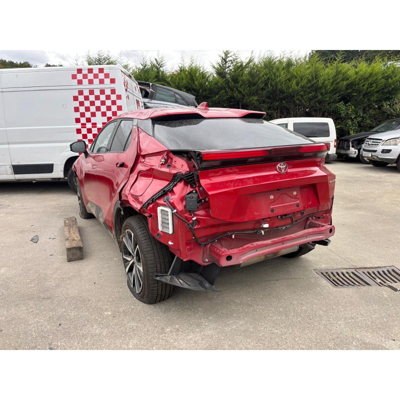 toyota c-hr del año 2025