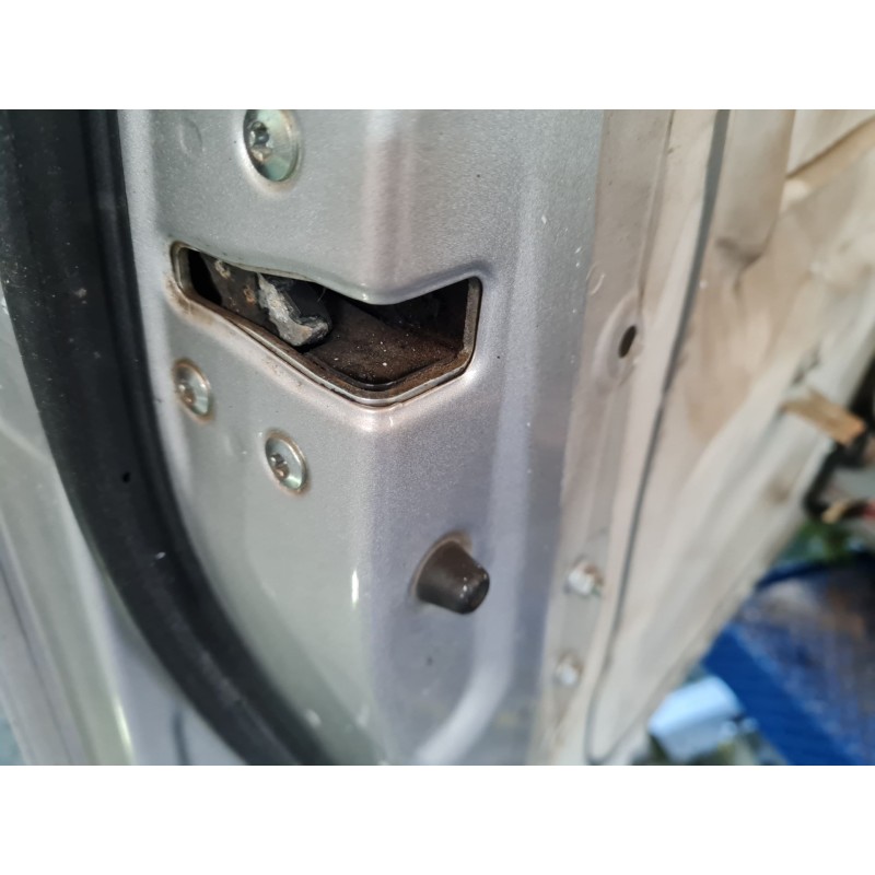 CERRADURA PUERTA DELANTERA IZQUIERDA 813111W030 
