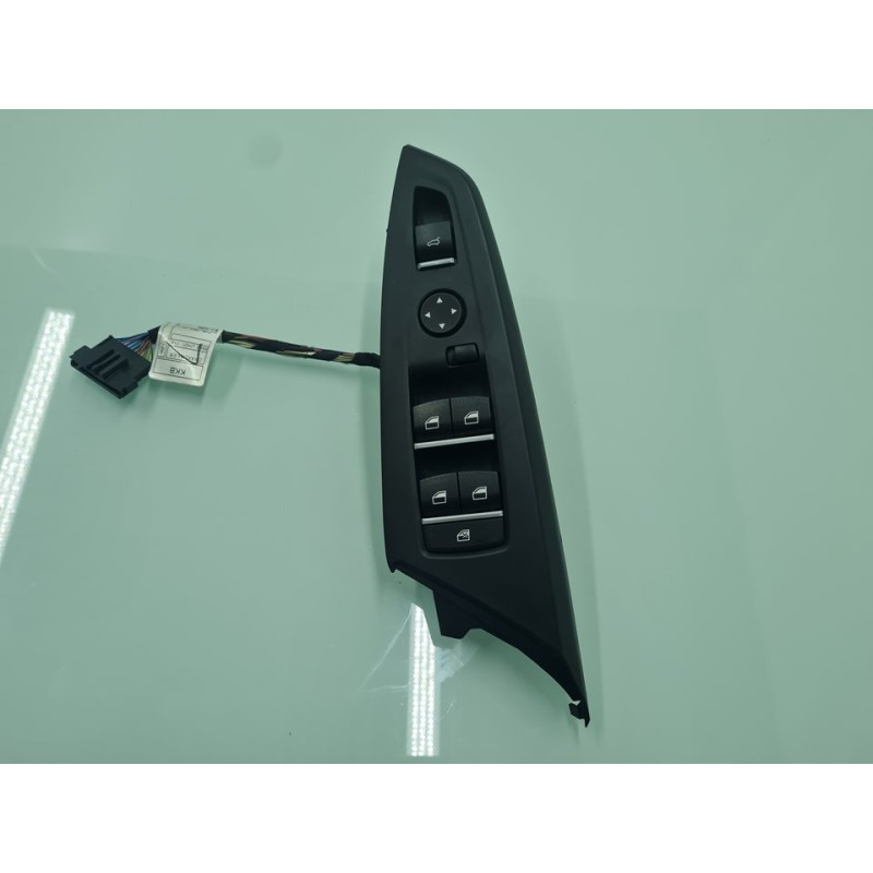 MANDO ELEVALUNAS DELANTERO IZQUIERDO 920810903 