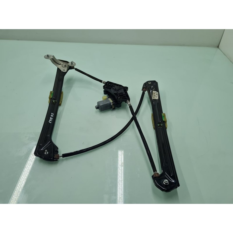 ELEVALUNAS DELANTERO IZQUIERDO 5G4837461G 