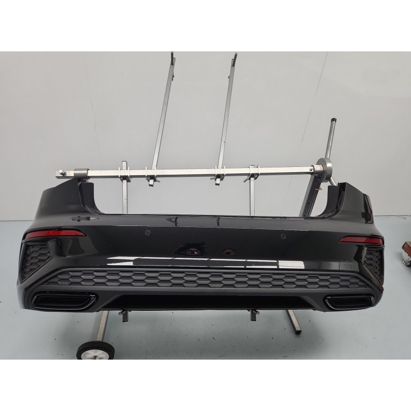 PARAGOLPES TRASERO 8Y4807067E 